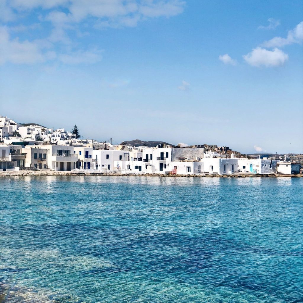 Paros